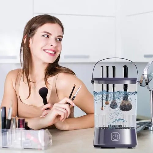 Electric Makeup Brush Cleaner & Dryer System | Automatic USB-Powered Spinning Device for All Brush Sizes – Quick, Gentle & Easy Cleaning